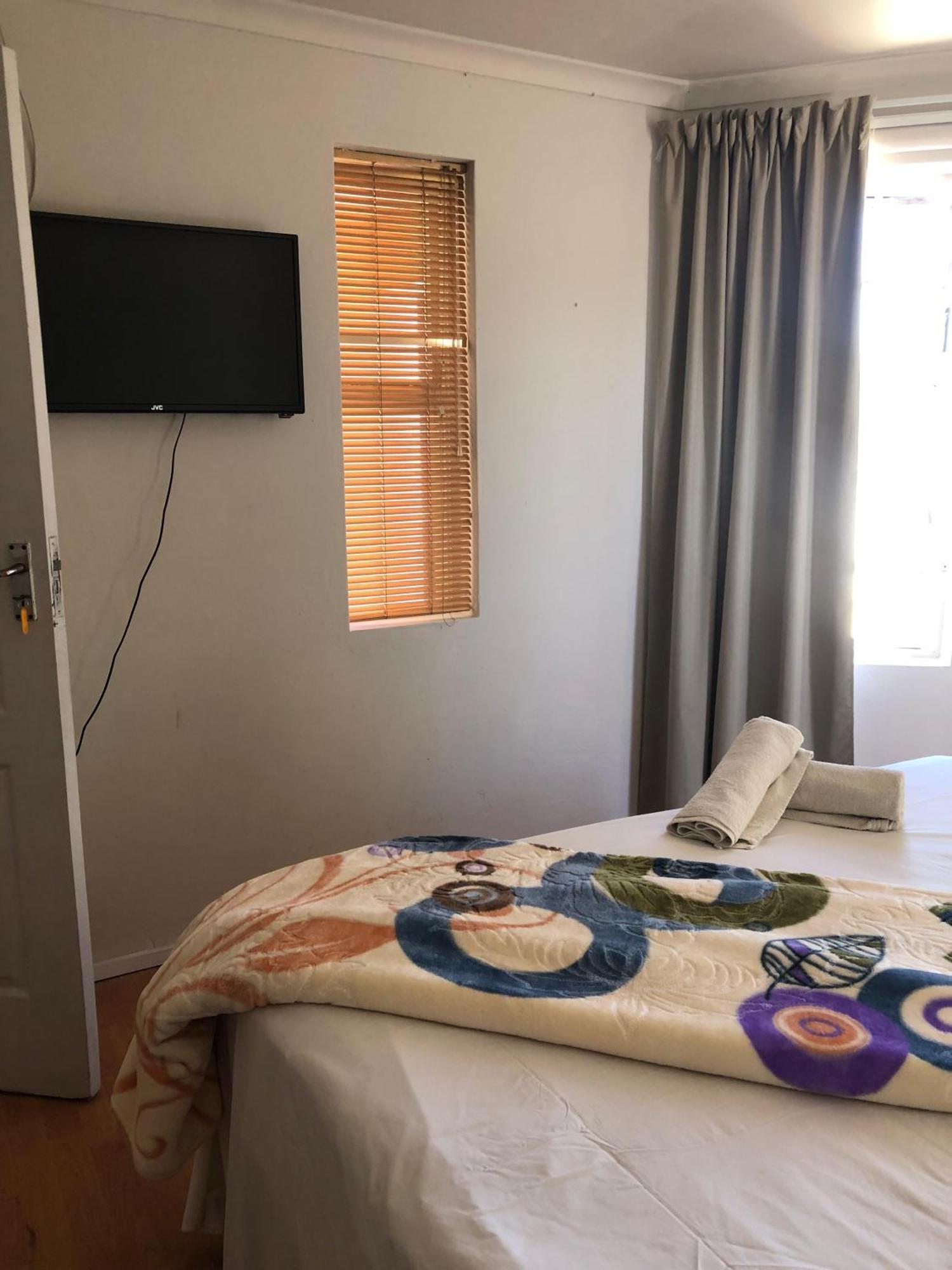 Guest house Gh Redpillars *
